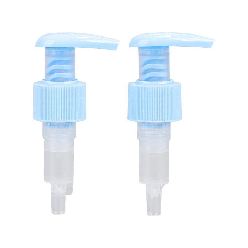 펌프가있는 파란색 투명 플라스틱 병